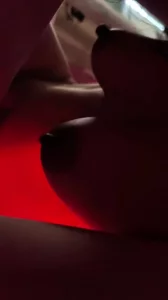 青岛小骚货，看这胸怎么样